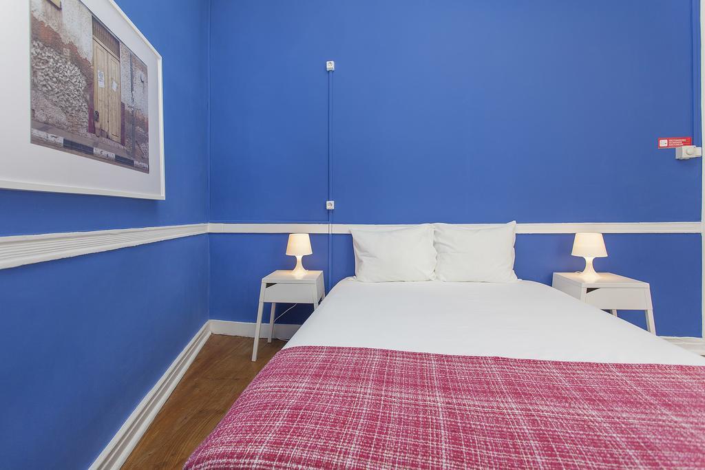 5 Sins Chiado Hostel Lisboa Δωμάτιο φωτογραφία