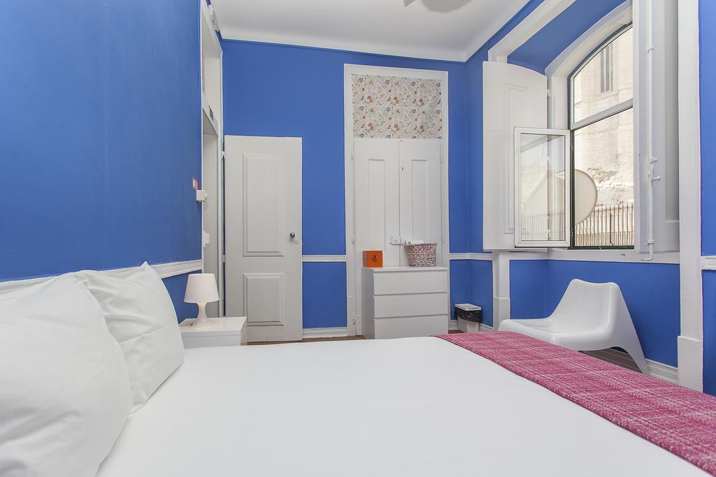 5 Sins Chiado Hostel Lisboa Δωμάτιο φωτογραφία